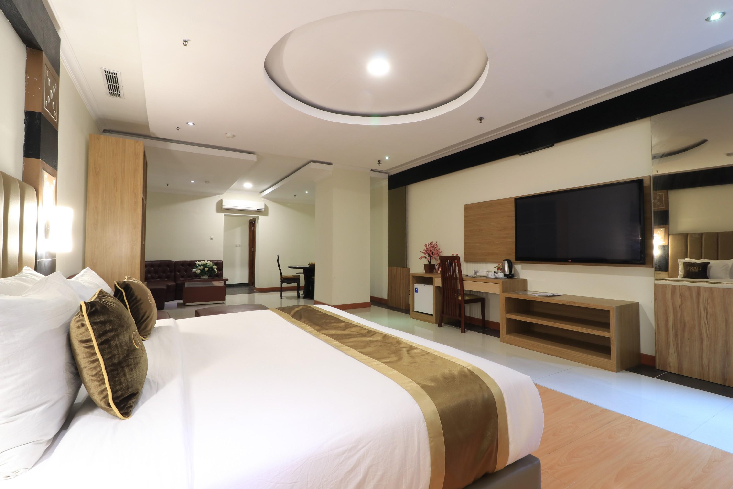 Coins Hotel Jakarta Exterior photo